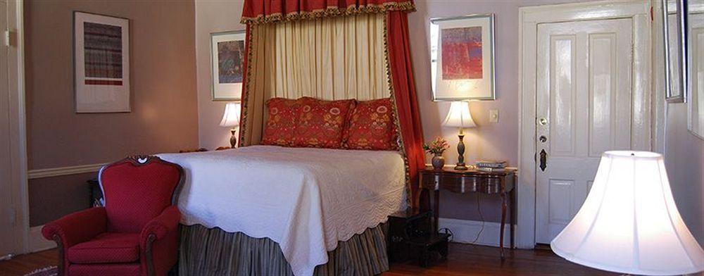 Rothschild Pound House Inn 콜럼버스 외부 사진