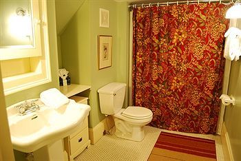 Rothschild Pound House Inn 콜럼버스 외부 사진
